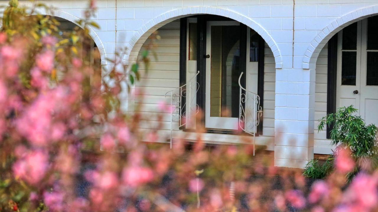 Azalea Motel クーナバラブラン エクステリア 写真