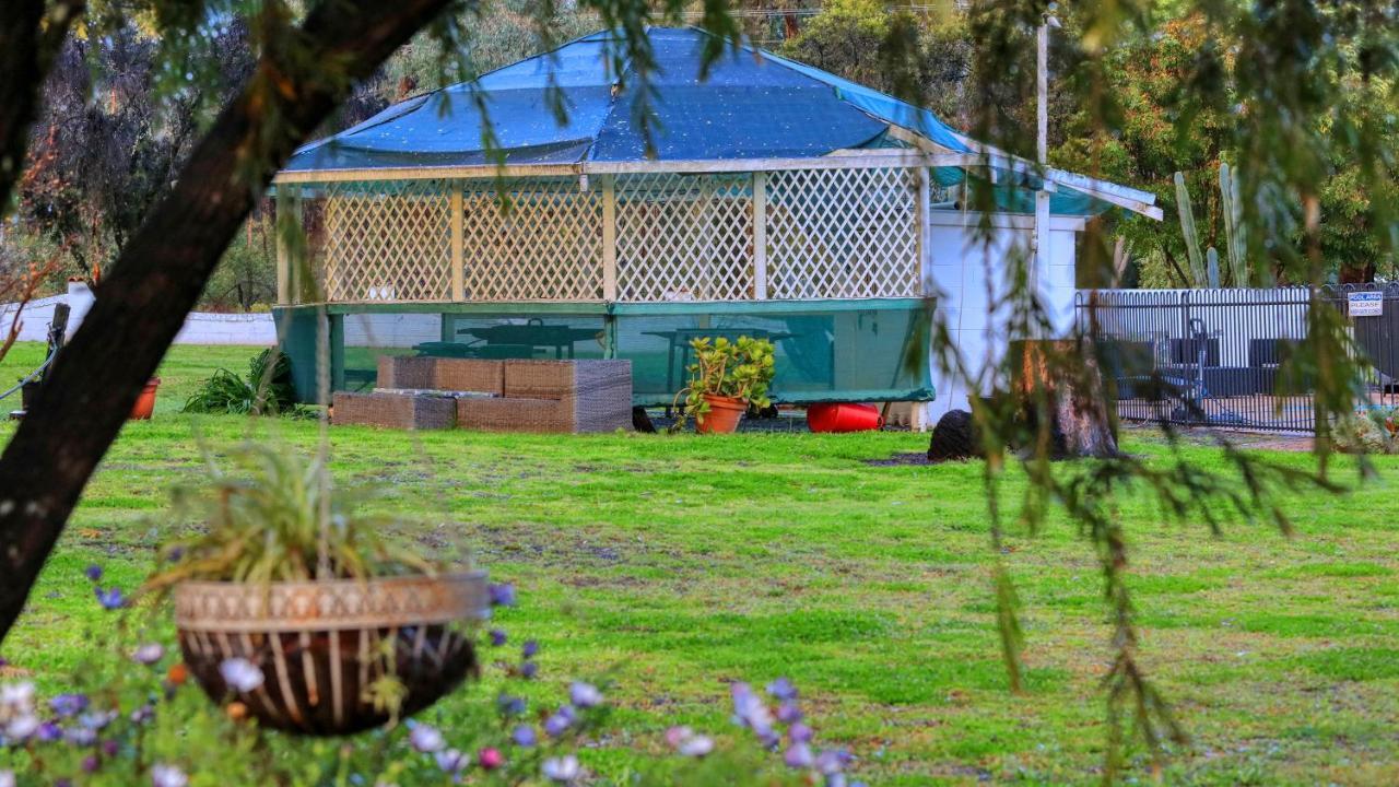 Azalea Motel クーナバラブラン エクステリア 写真