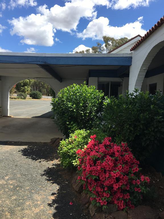 Azalea Motel クーナバラブラン エクステリア 写真